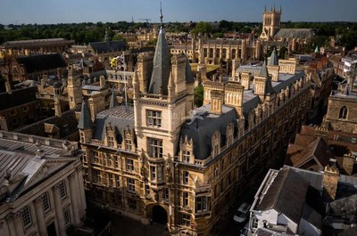 千万不要到英国生活,你不知道英国的移民生活优势有多好